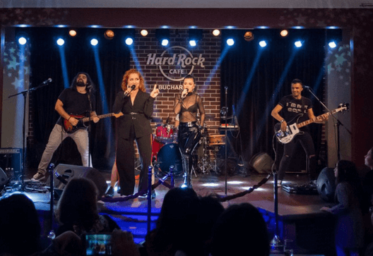 Trupa-Cover-Convert-Live-Hard-Rock-Cafe-Trupa-Life-On-Mars